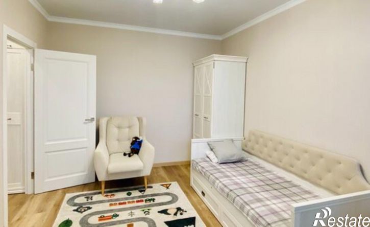 2-комн квартира ул Локомотивная, 83,  д. 83