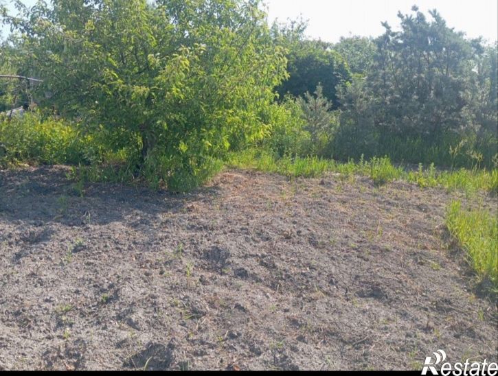 Земельный участок