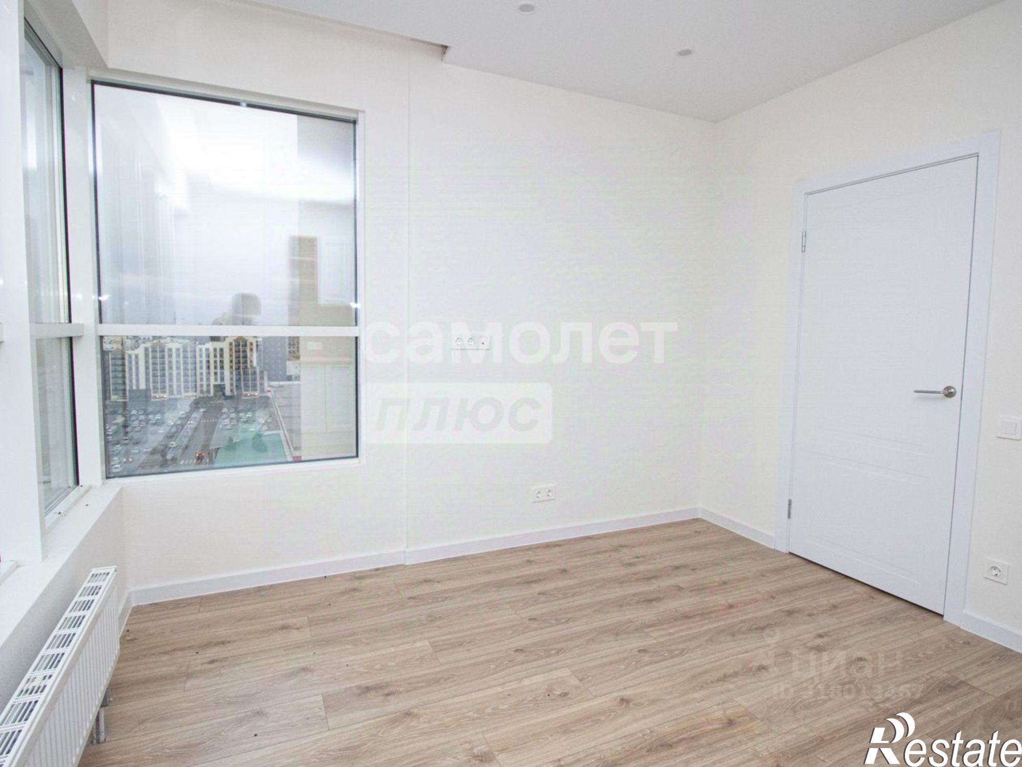 Купить квартиру за 6 990 000 рублей на пр-кт Генерала Тюленева, 32 1