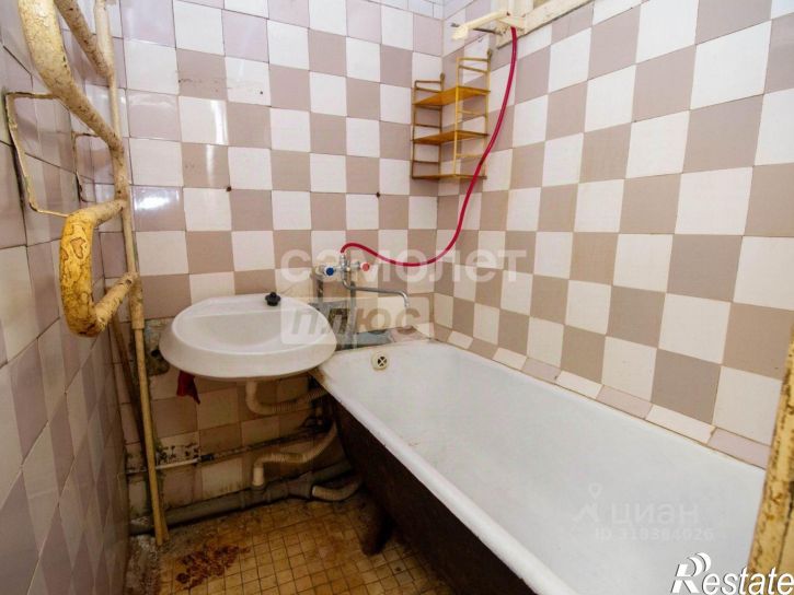 2-комн квартира улица Тельмана, 8,  д. 8