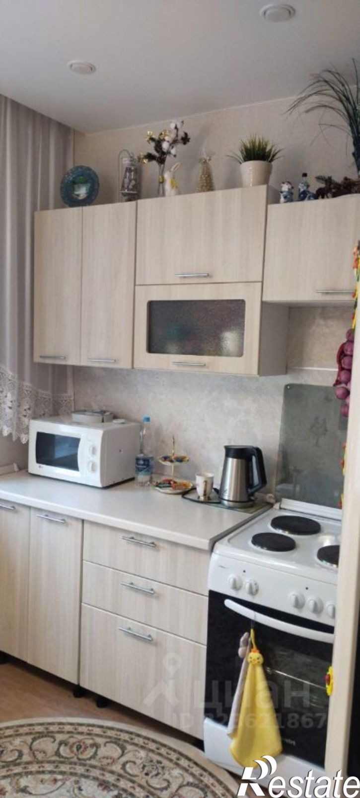 2-комн квартира Ульяновский проспект, 17,  д. 17