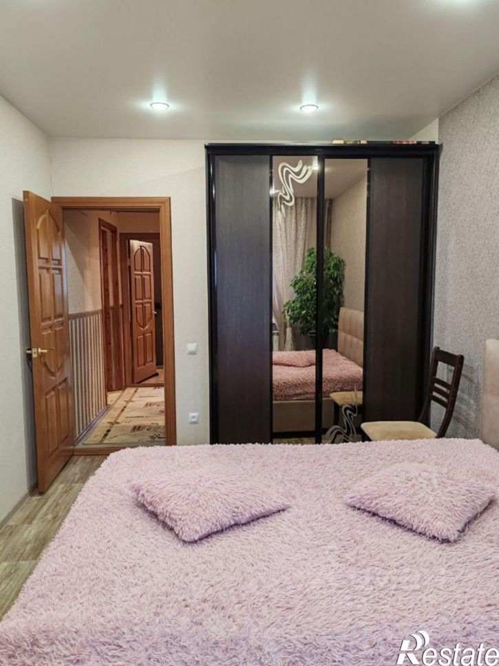 3-комн квартира проспект Ленинского Комсомола, 1,  д. 1