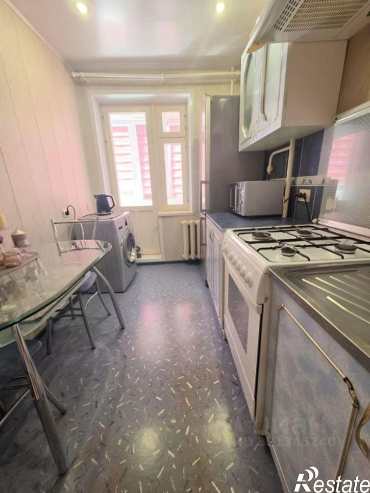 3-комн квартира ул Аблукова, 83,  д. 83