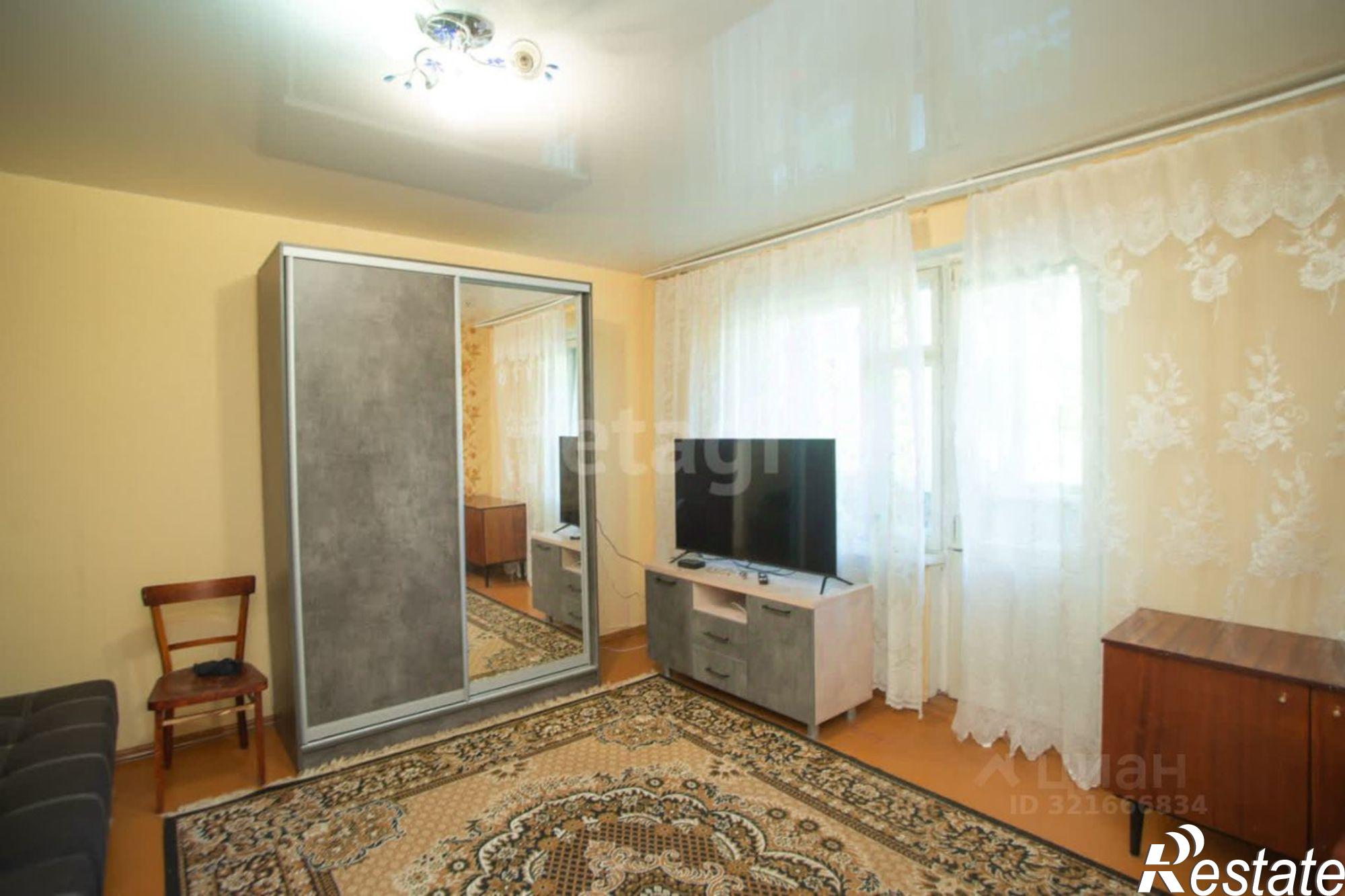 Купить квартиру за 2 400 000 рублей на проспект Ленинского Комсомола, 53