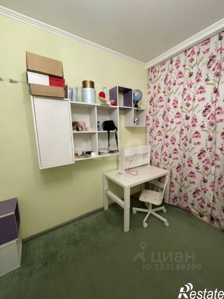 3-комн квартира проспект Ленинского Комсомола, 11,  д. 11