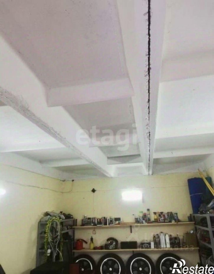 Гараж/парковка улица Карла Маркса, 52А,  д. 52А