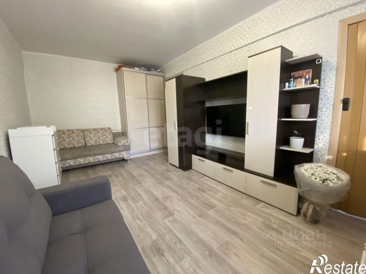 1-комн квартира улица Тельмана, 1,  д. 1