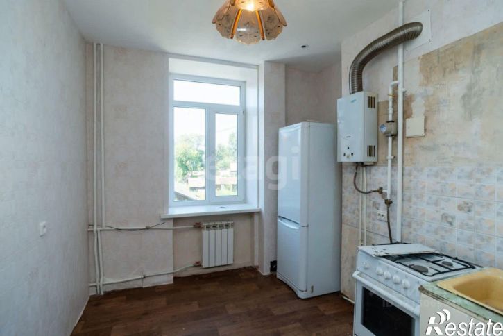 3-комн квартира улица Калнина, 8,  д. 8