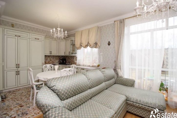 4-комн квартира улица Павлика Морозова, 66,  д. 66