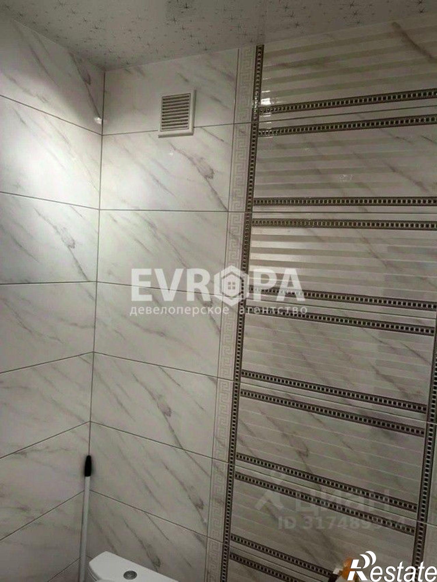 Купить офис, помещение под офис за 11 000 100 рублей на улица Радищева, 94