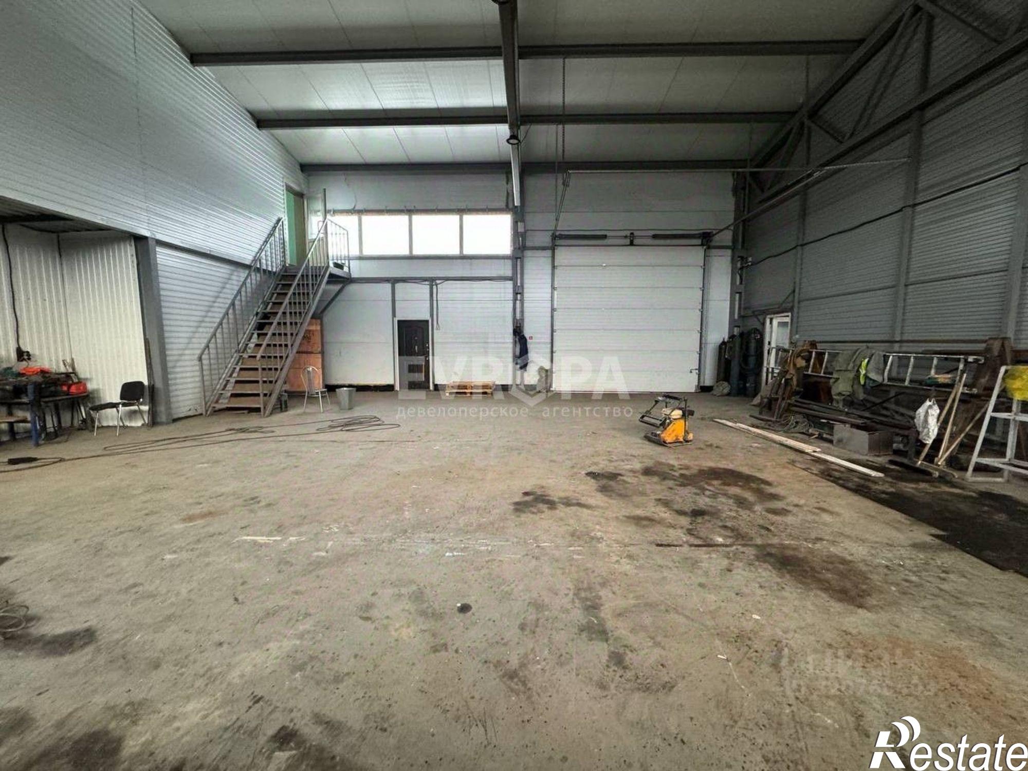 Купить складское помещение за 70 000 800 рублей на Московское шоссе, 46К