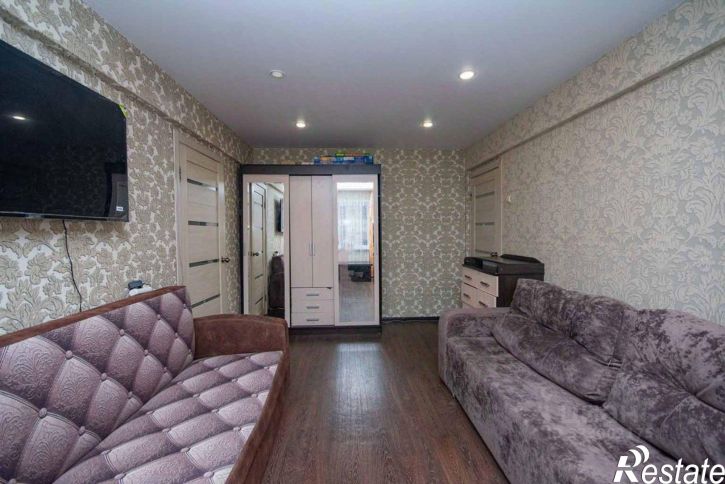 3-комн квартира улица Полбина, 53,  д. 53