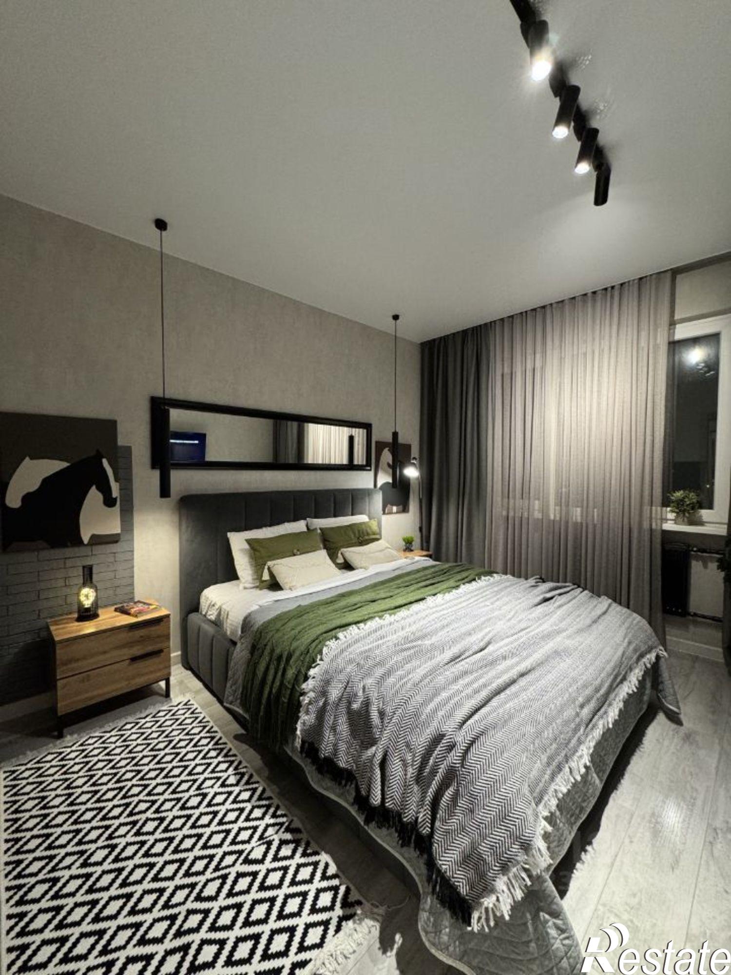 Купить квартиру за 8 000 000 рублей на ул Камышинская, 74