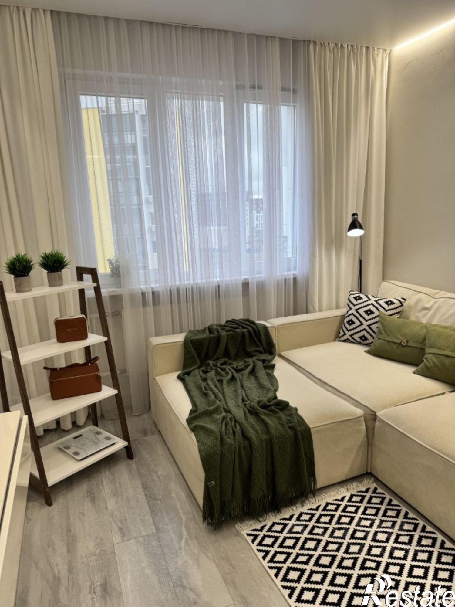 Купить квартиру за 8 000 000 рублей на ул Камышинская, 74