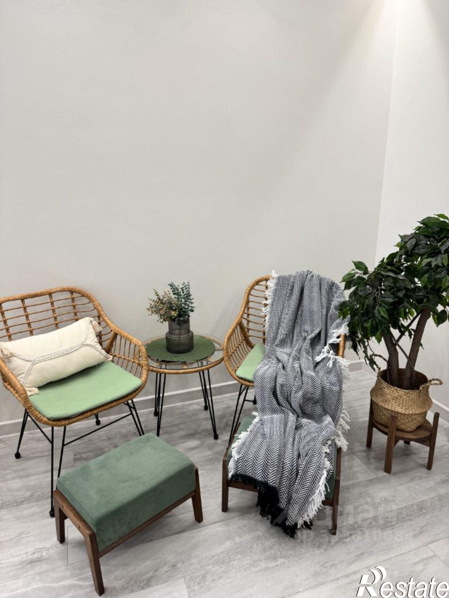 Купить квартиру за 8 000 000 рублей на ул Камышинская, 74