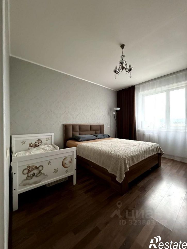 2-комн квартира проспект Созидателей, 8,  д. 8