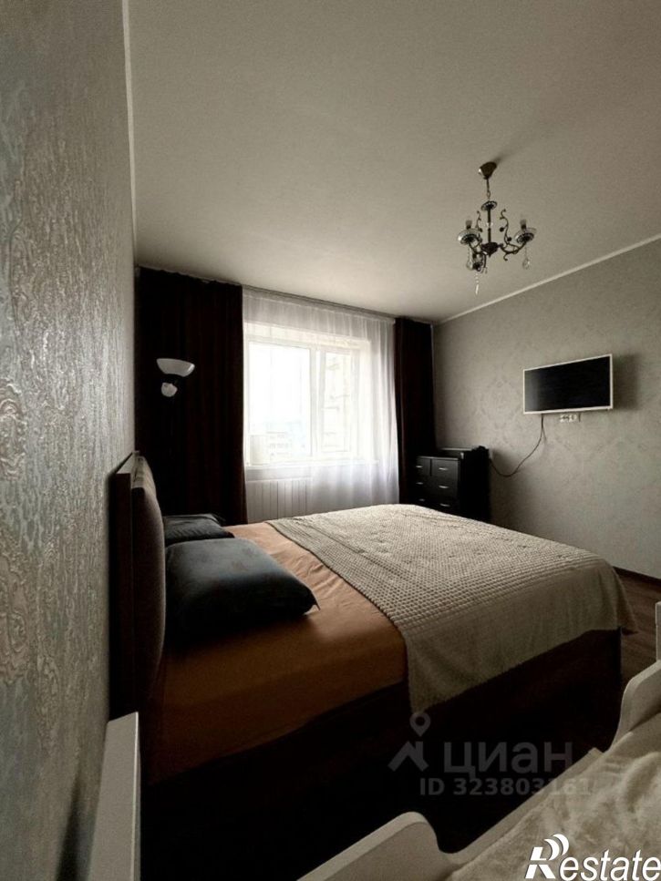 2-комн квартира проспект Созидателей, 8,  д. 8