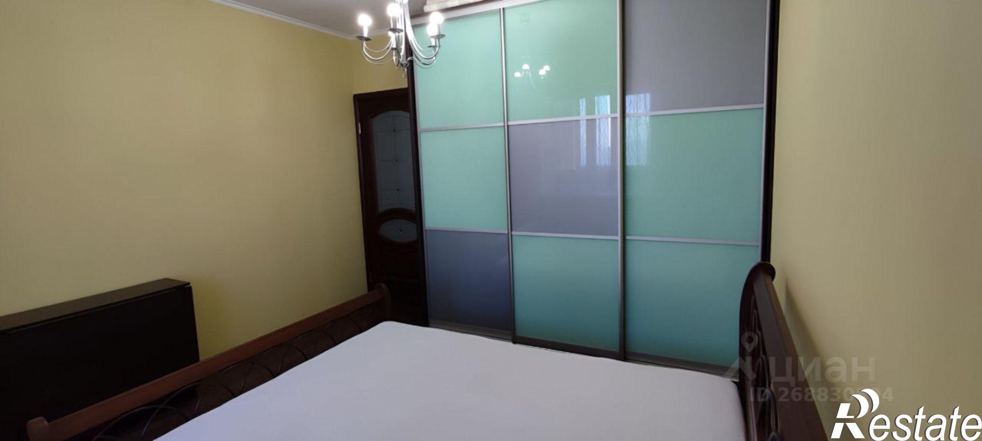 Сдать квартиру за 35 000 рублей на проспект Врача Сурова, 33