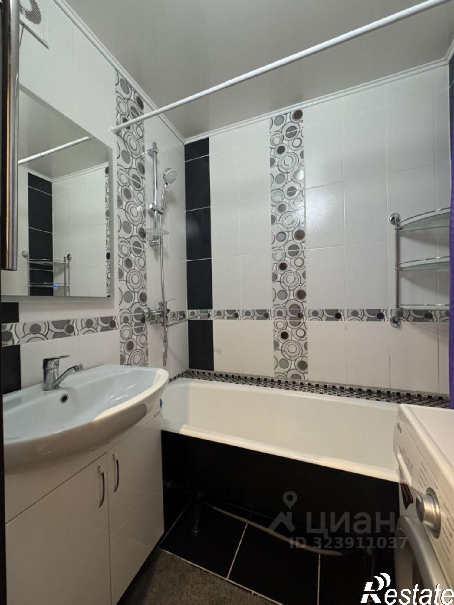 Купить квартиру за 4 900 000 рублей на улица Варейкиса, 4