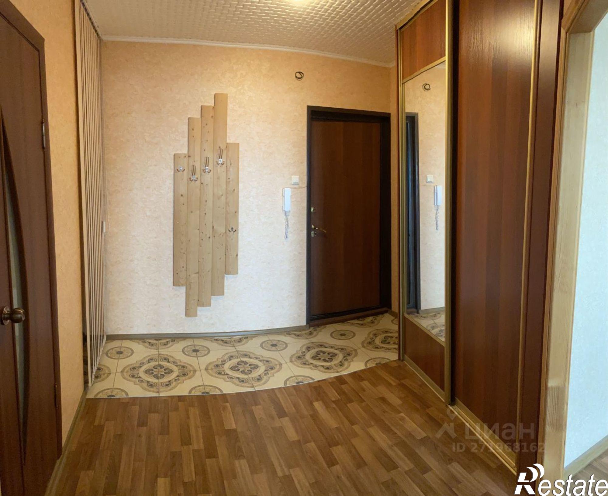 Сдать квартиру за 16 000 рублей на улица Университетская Набережная, 5