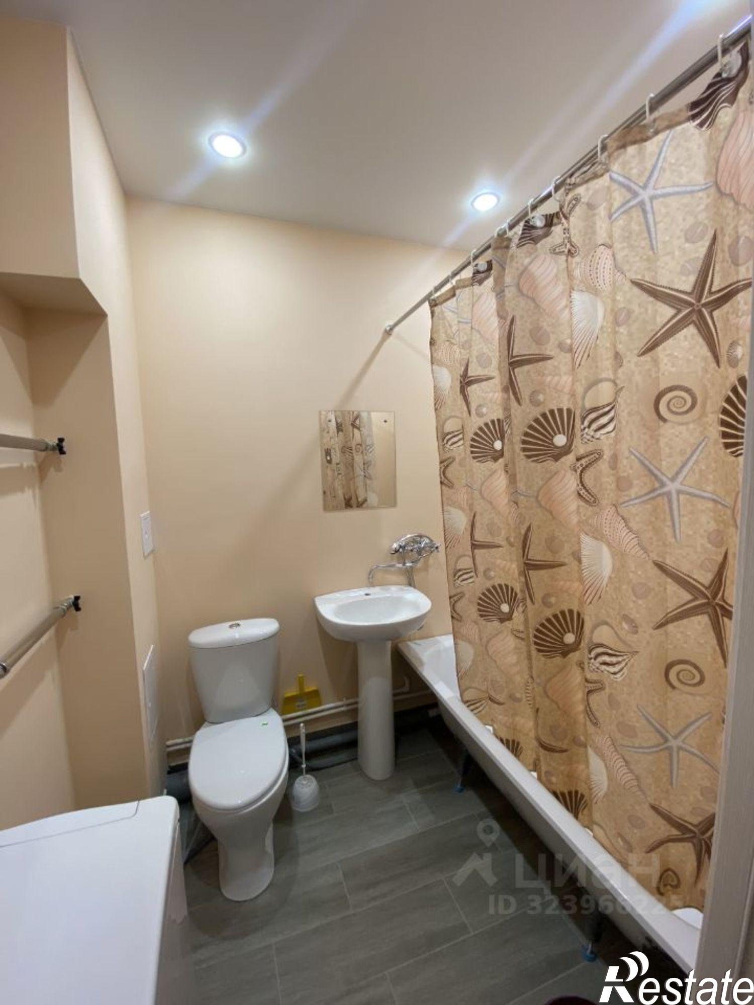 Сдать квартиру за 20 000 рублей на улица Хваткова, 2В к1