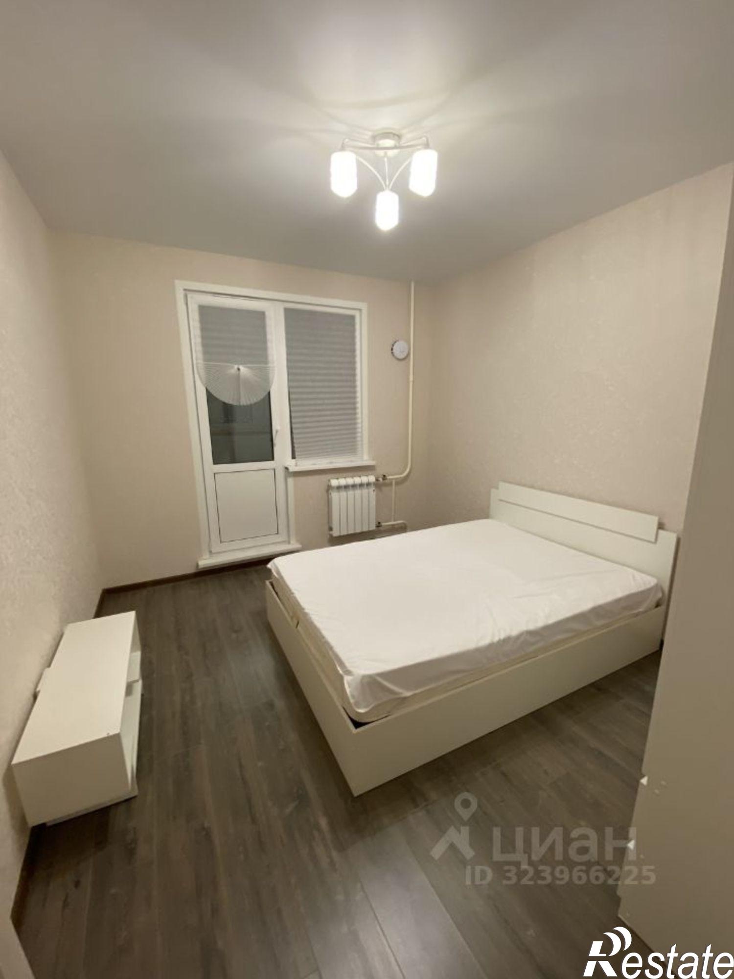 Сдать квартиру за 20 000 рублей на улица Хваткова, 2В к1