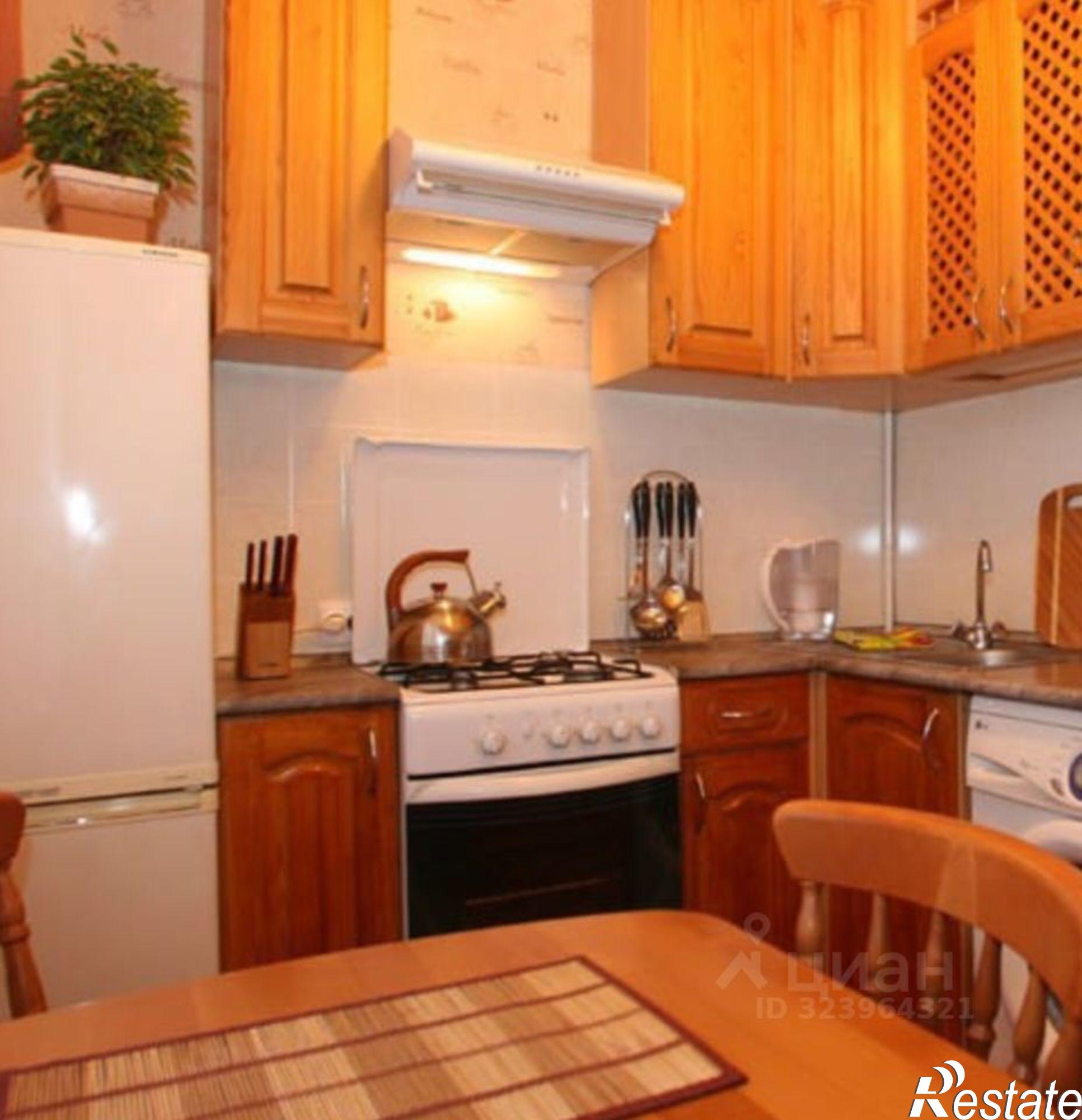 Сдать квартиру за 16 500 рублей на ул Хрустальная, 52