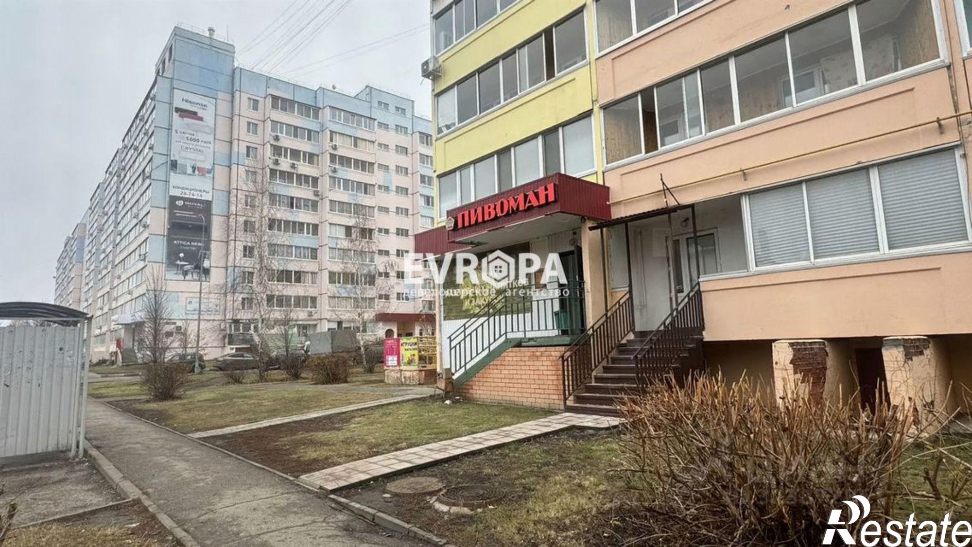 Сдать торговое помещение за 147 000 рублей на улица Генерала Мельникова, 8