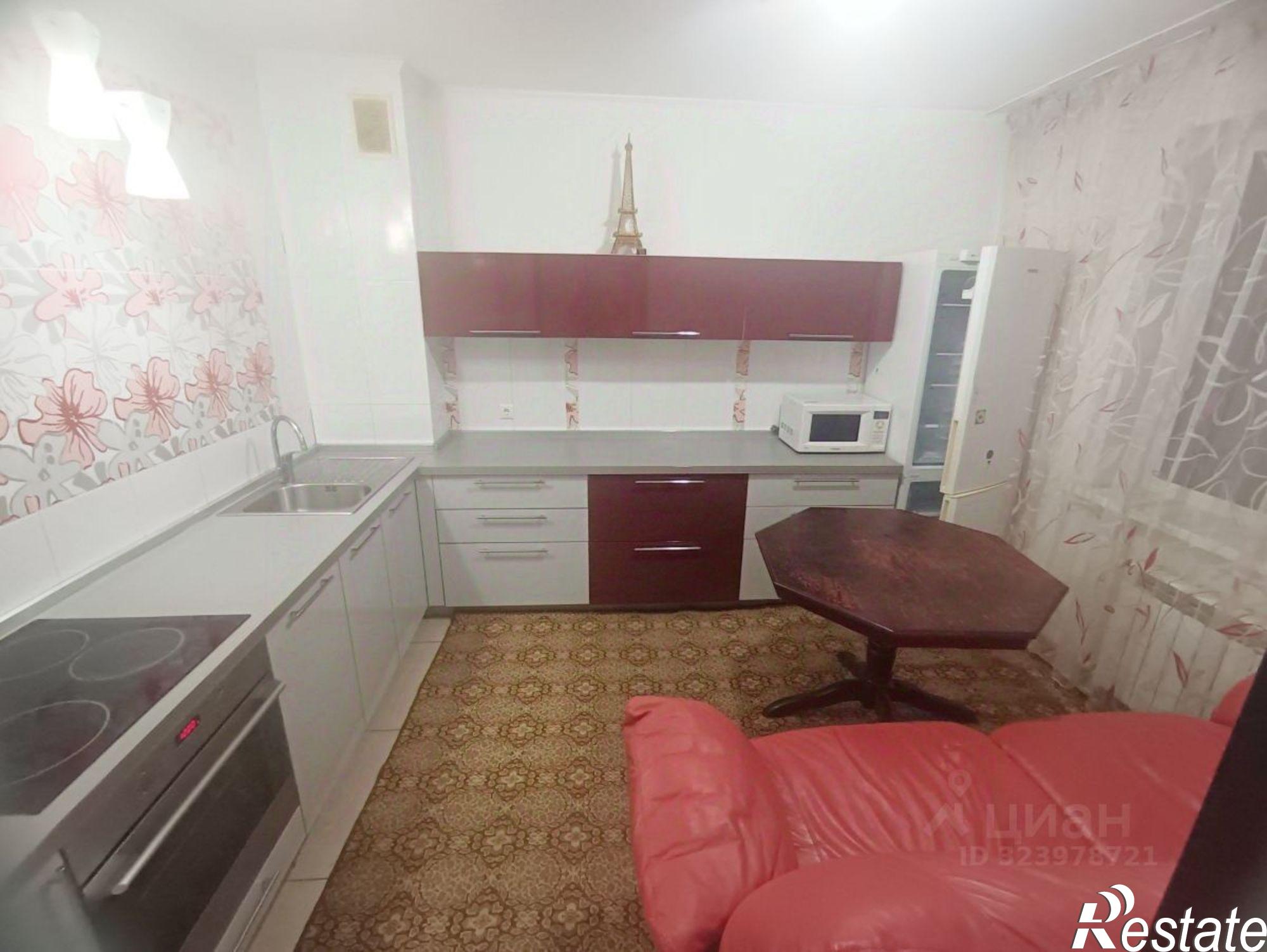 Сдать квартиру за 25 000 рублей на Кузоватовская улица, 40Б