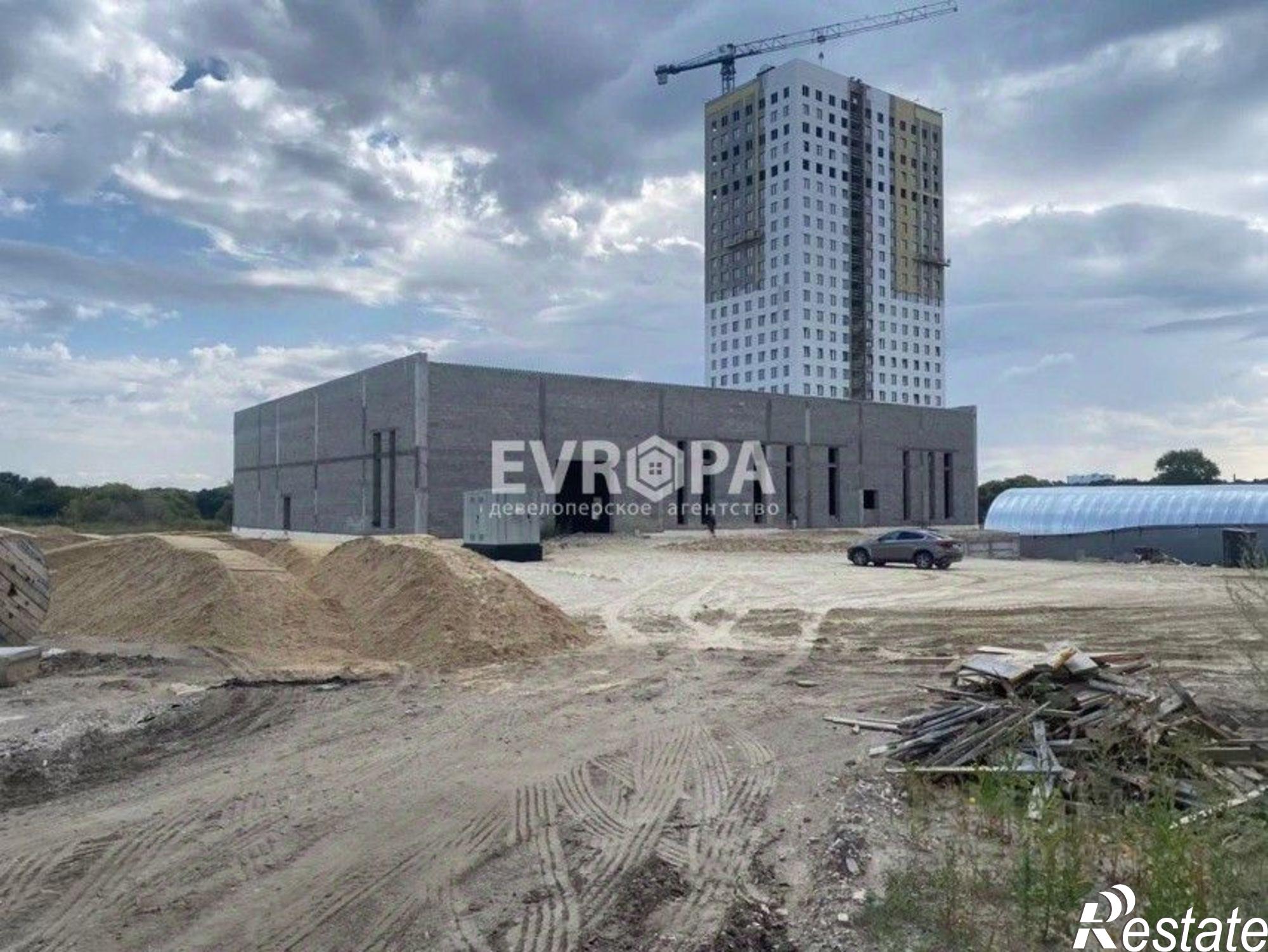 Сдать торговое помещение за 150 000 рублей на Засвияжский