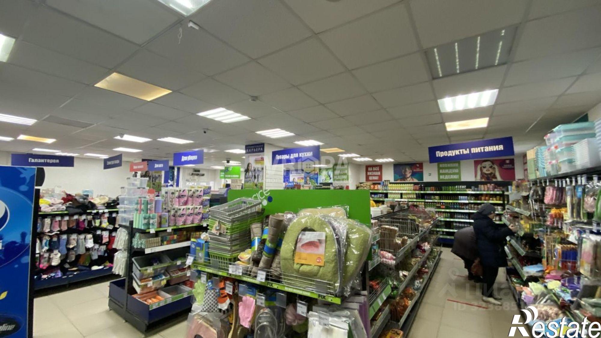 Сдать торговое помещение за 136 000 рублей на ул Димитрова, 2