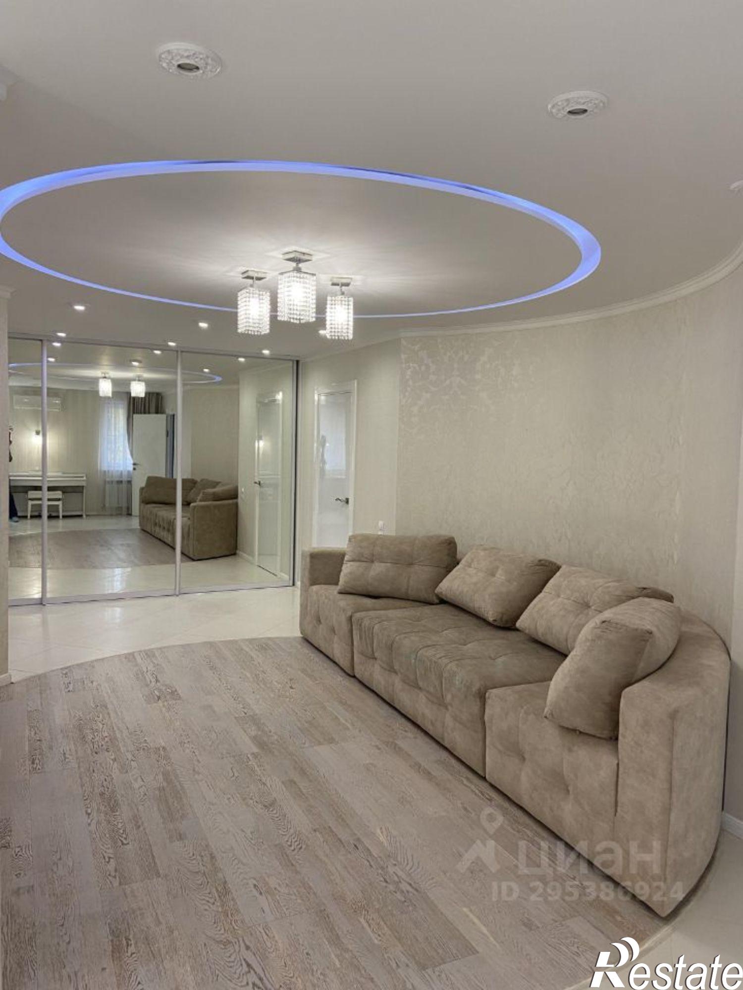 Сдать квартиру за 60 000 рублей на улица Луначарского, 23А