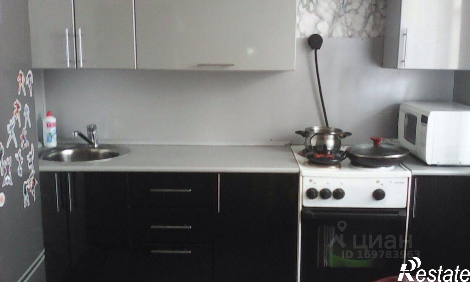 Купить квартиру за 3 200 000 рублей на ул Хрустальная, 41/34