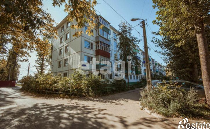 2-комн квартира ул Ватутина, 64,  д. 64