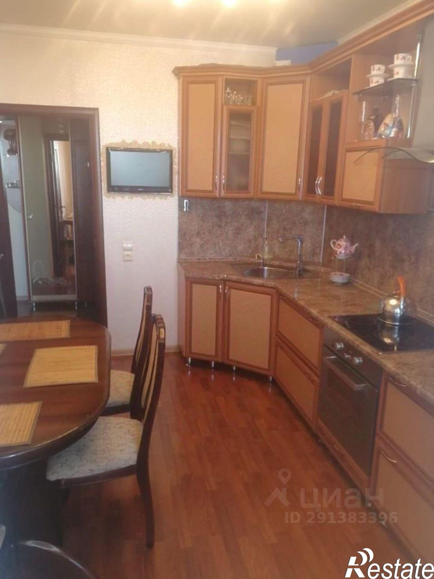 Сдать квартиру за 25 000 рублей на улица Рябикова, 110 к1