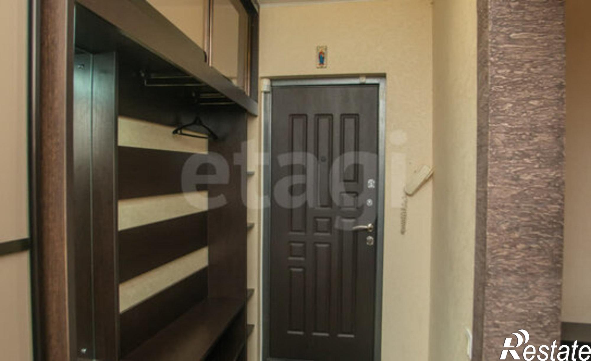 Купить квартиру за 6 990 000 рублей на Ульяновский пр-кт, 15