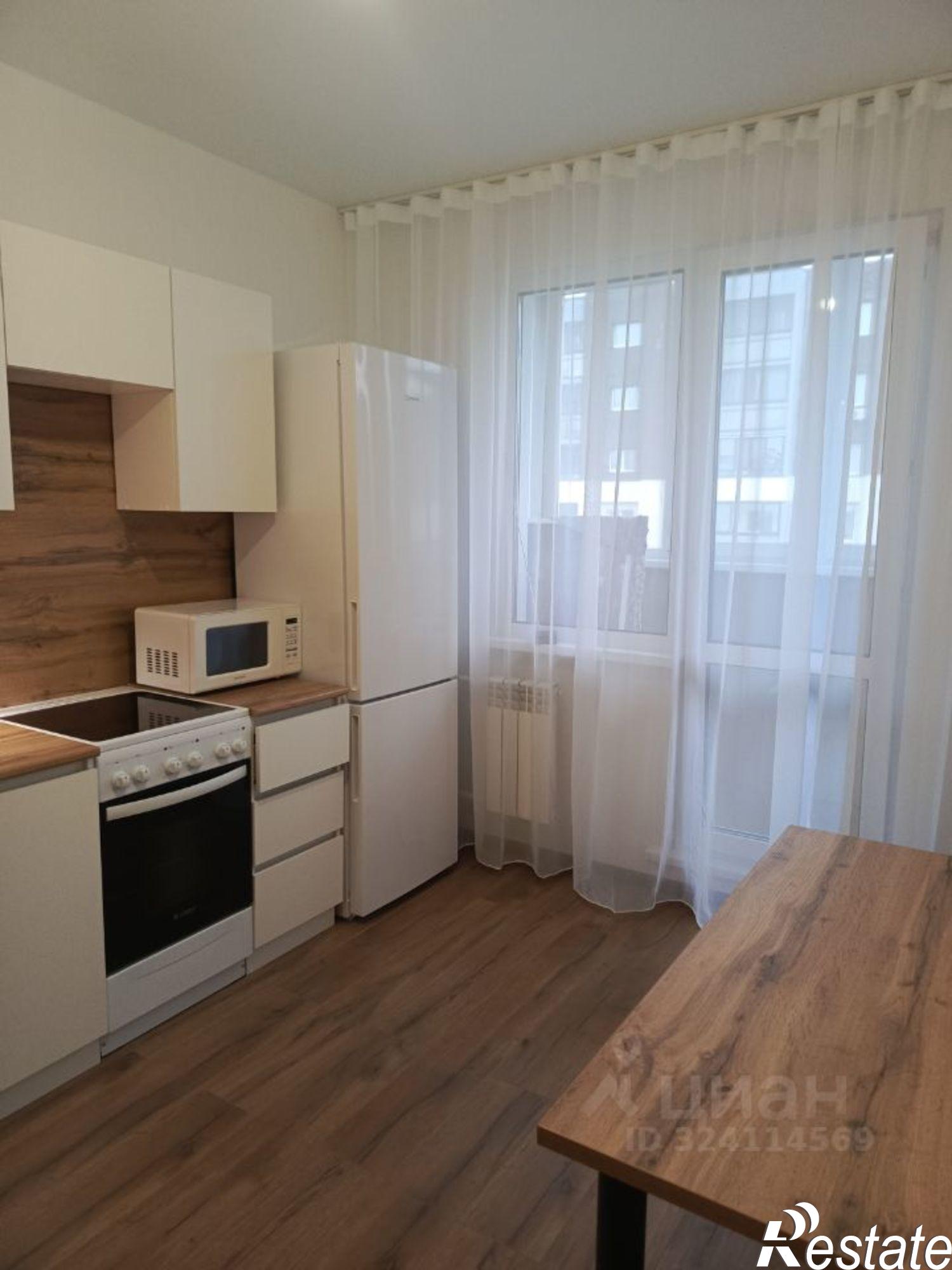 Сдать квартиру за 25 000 рублей на бульвар Льва Лановского, 4