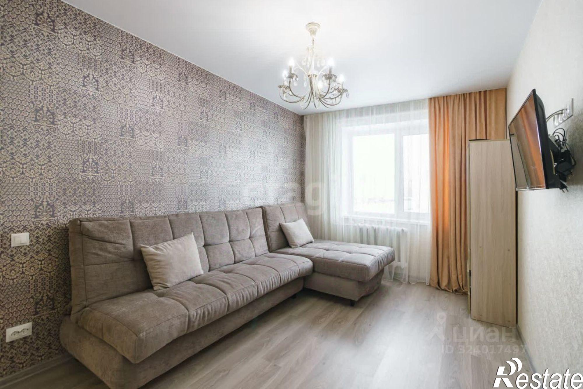 Сдать квартиру за 20 000 рублей на улица Защитников Отечества, 9