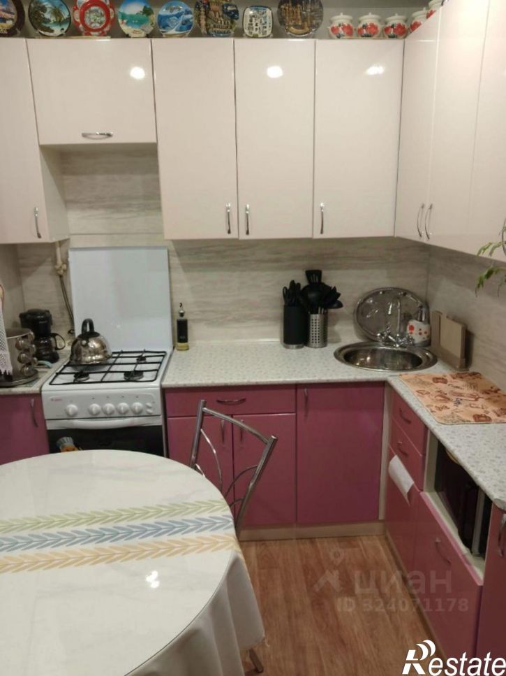 1-комн квартира ул Хрустальная, 62,  д. 62