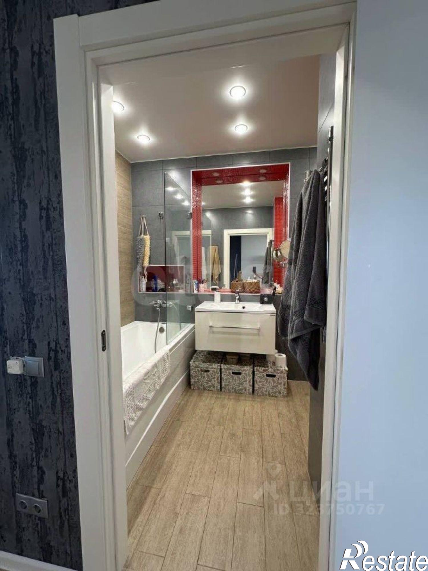 Купить квартиру за 7 090 000 рублей на улица Врача Михайлова, 48