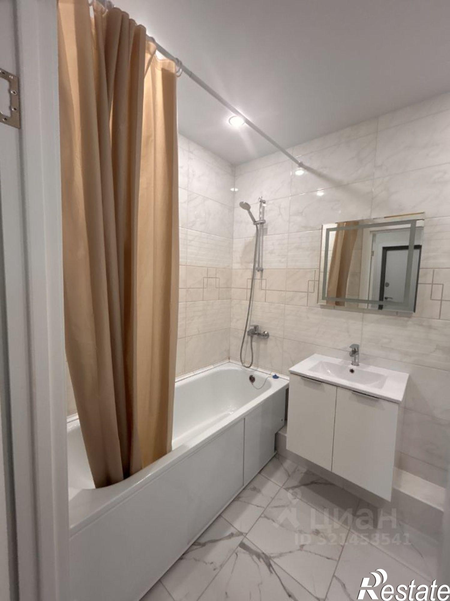 Сдать квартиру за 30 000 рублей на улица Аблукова, 18