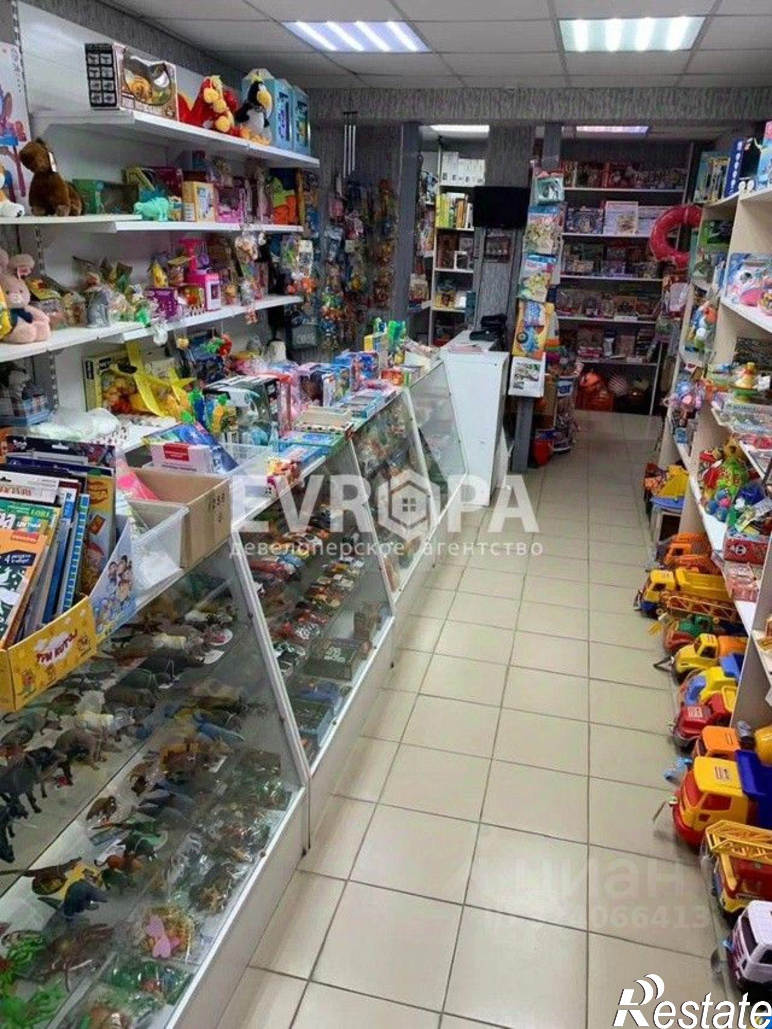 Сдать торговое помещение за 65 000 рублей на ул Генерала Мельникова, 8 1