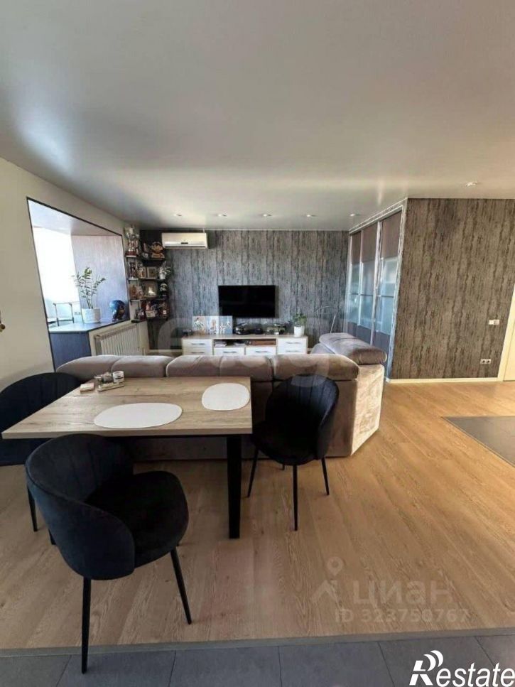 2-комн квартира улица Врача Михайлова, 48,  д. 48