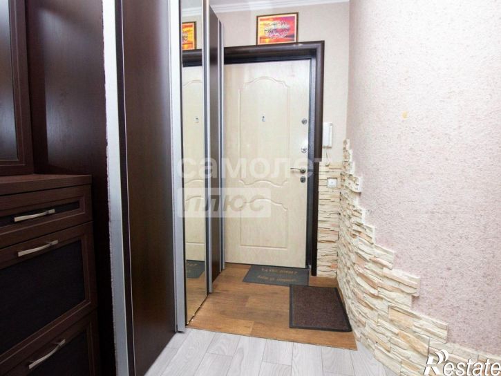 3-комн квартира Промышленная улица, 93,  д. 93