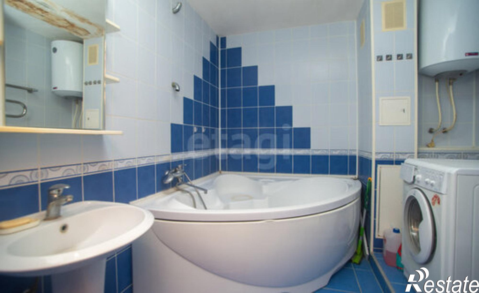 Купить квартиру за 4 300 000 рублей на проспект Академика Филатова, 13