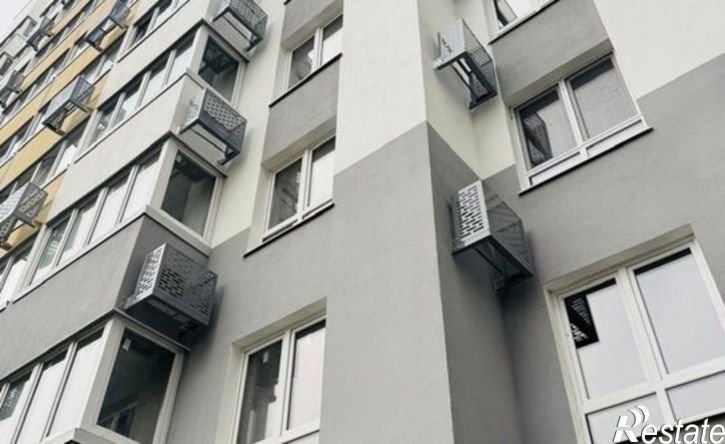 2-комн квартира пер Брюханова, 1,  д. 1