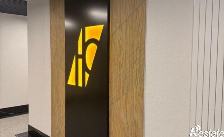 2-комн квартира пер Брюханова, 1,  д. 1