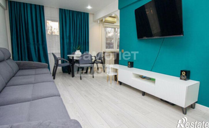 3-комн квартира улица Розы Люксембург, 54,  д. 54