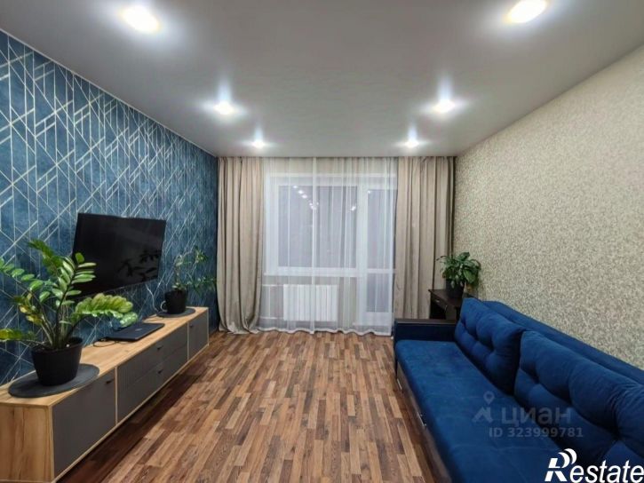 2-комн квартира проспект Созидателей, 8,  д. 8