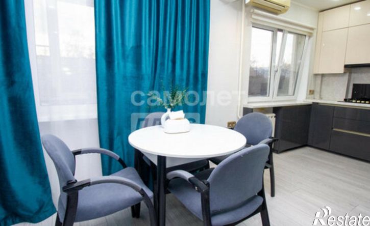 3-комн квартира улица Розы Люксембург, 54,  д. 54